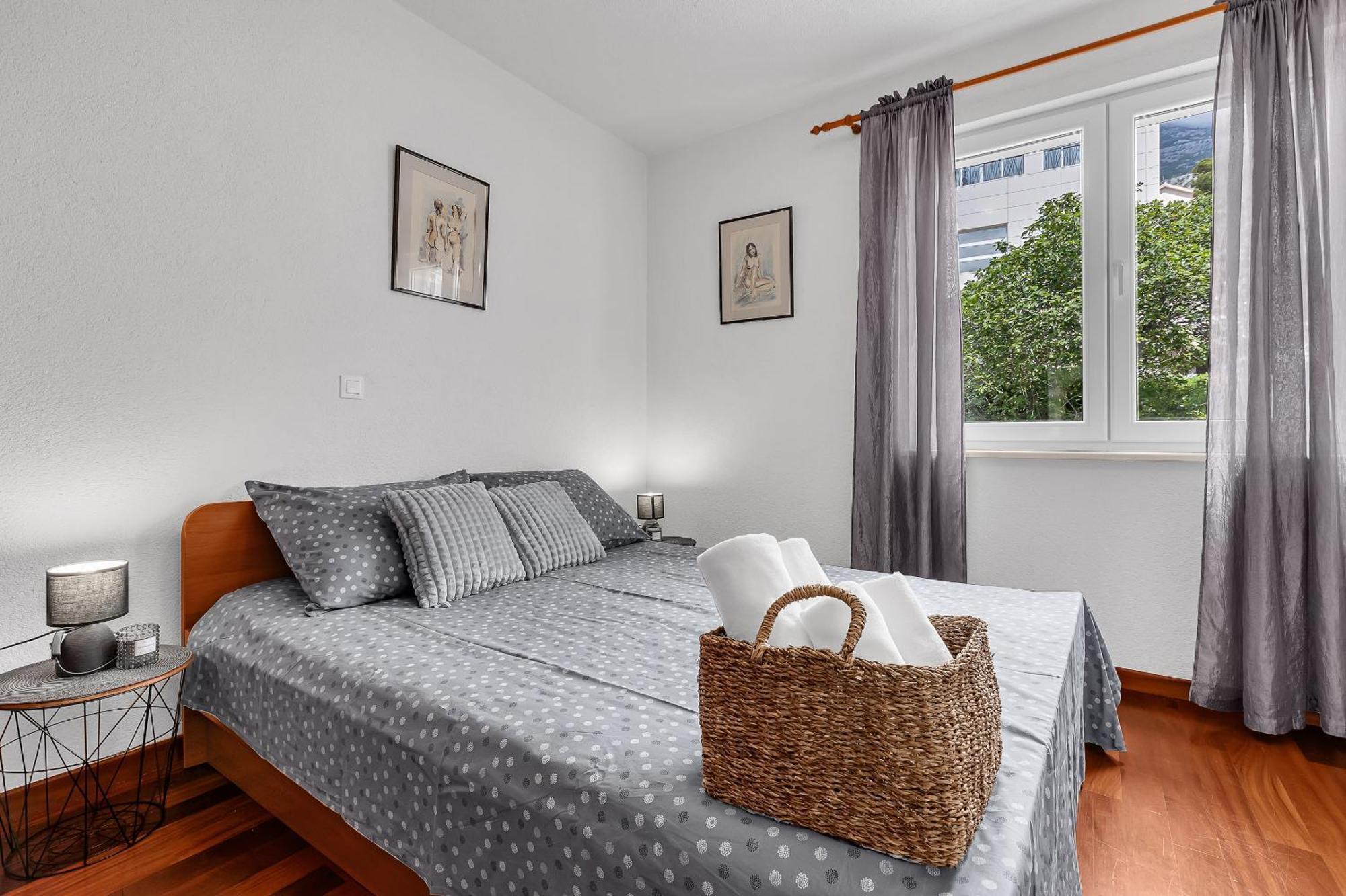 Apartment Lov&Mar With Parking Makarska Exterior photo
